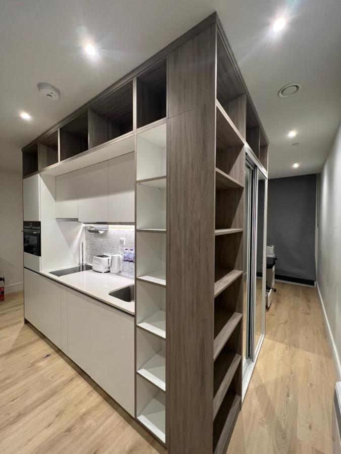 London Luxxe Suites & Apartments - London Heathrow Airport, Terminal 1 2 3 4 5 Hillingdon Exteriér fotografie